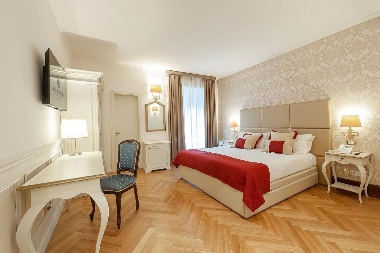 Deluxe Room,1431095131:JPEG